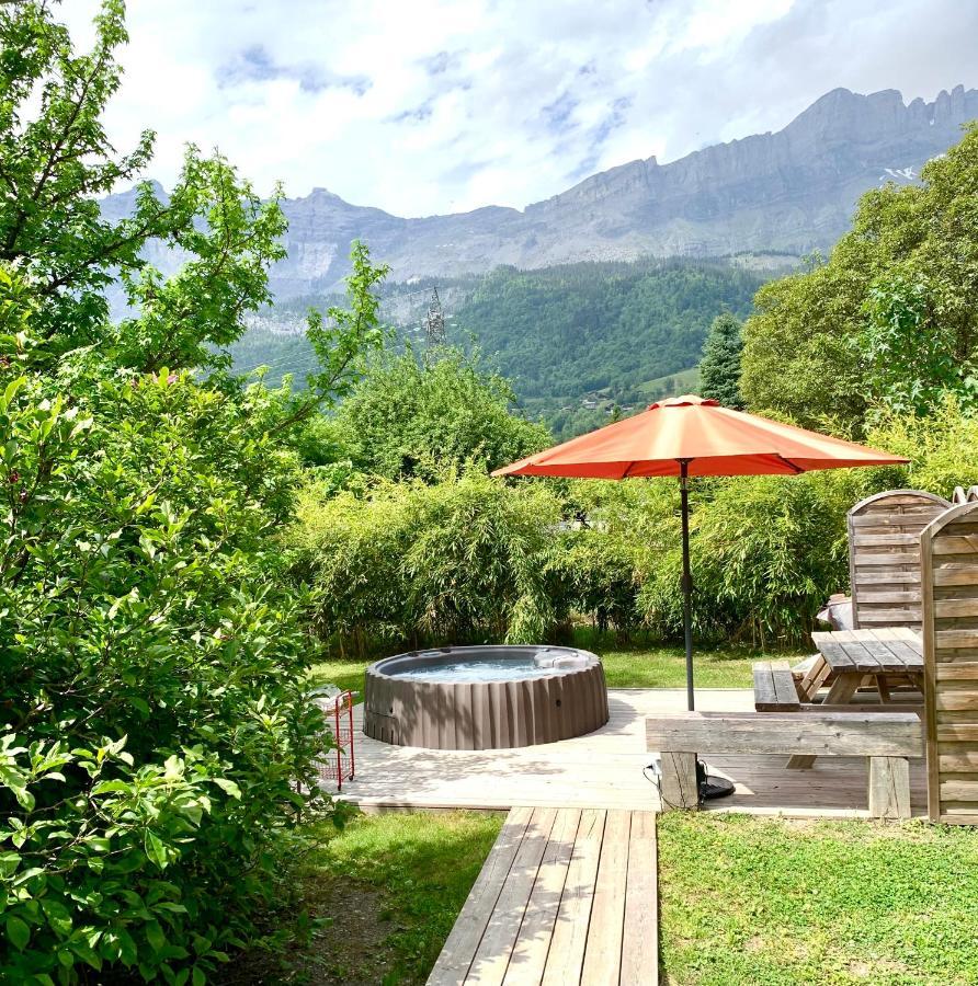 Appartement Avec Jacuzzi Dans Chalet Prive, Grande Terrasse, Parking Gratuit Les Houches Ngoại thất bức ảnh